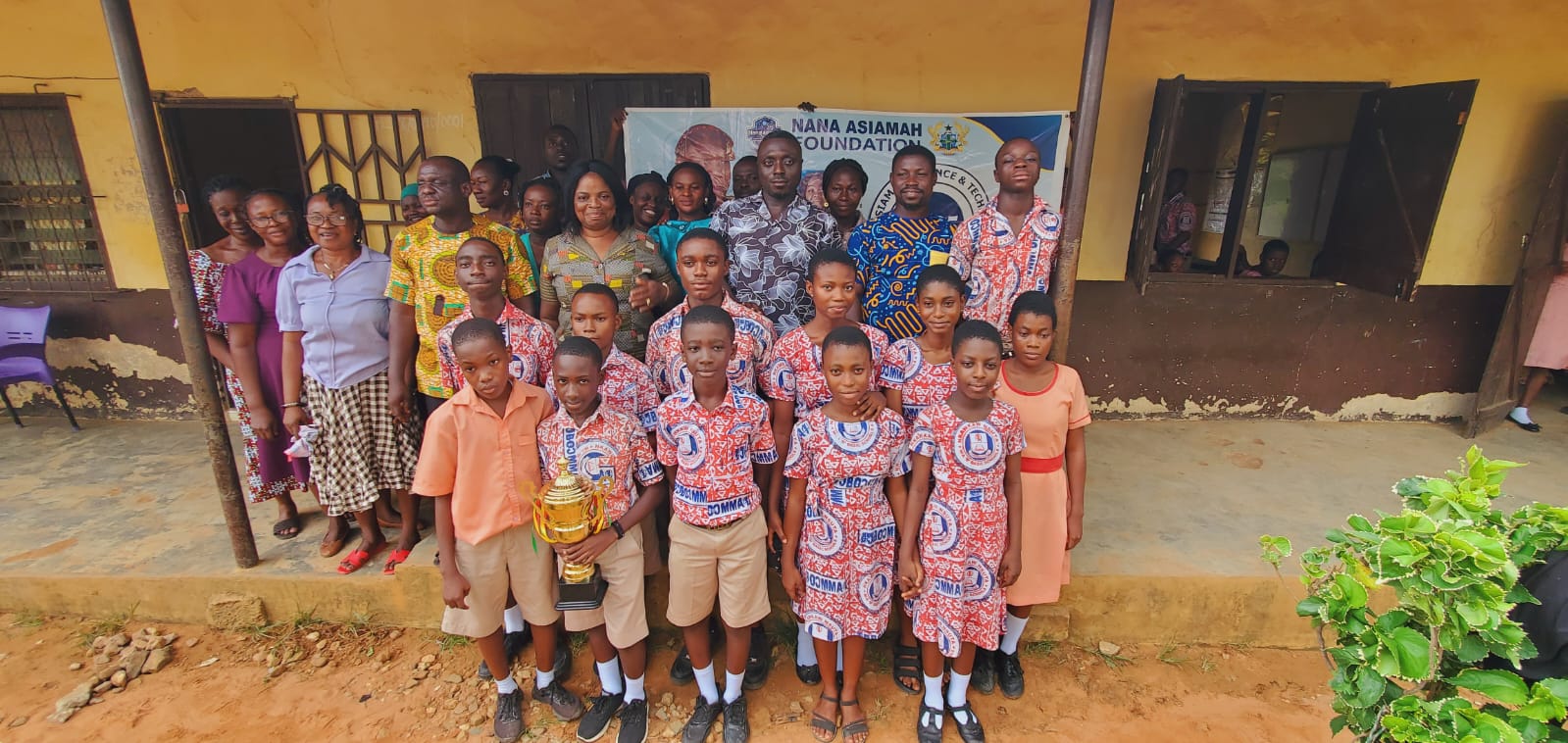 Quiz Team with the Staff